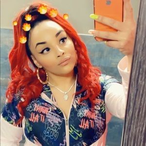 Meet your Posher, Alexus